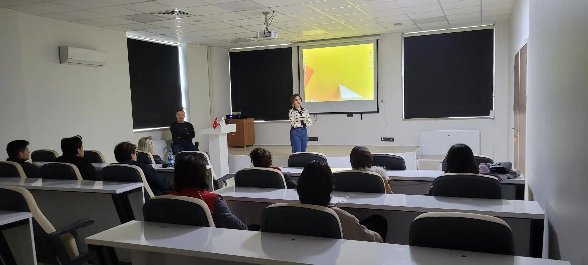 Sivas Cumhuriyet Üniversitesi Genç Ofis öğrencileri Cumhuriyet Teknokent’i ziyaret etti