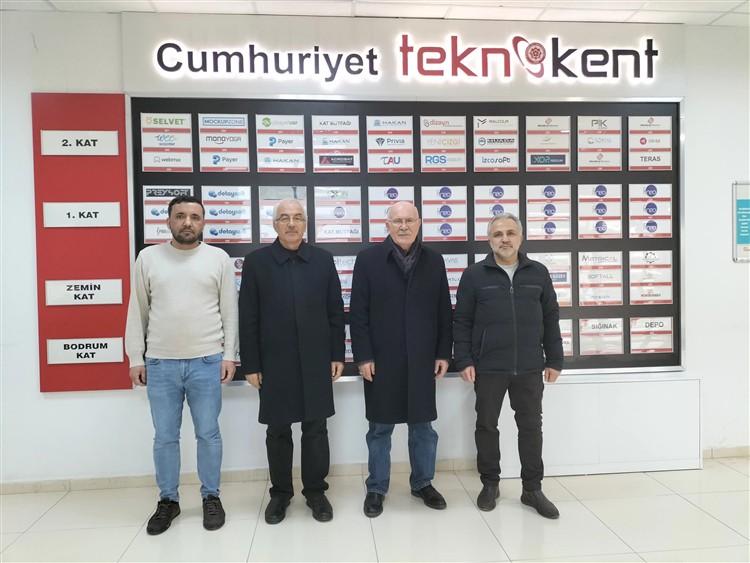 Uşak Üniversitesi Rektörü Prof. Dr. Ekrem Savaş’tan Bölgemize Ziyaret