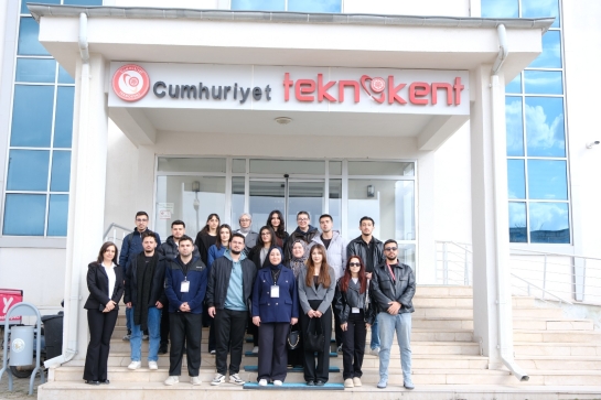 Sivas Cumhuriyet Üniversitesi Yönetim Bilişim Sistemleri Öğrenci Kulübü Cumhuriyet Teknokent’i Ziyaret Etti