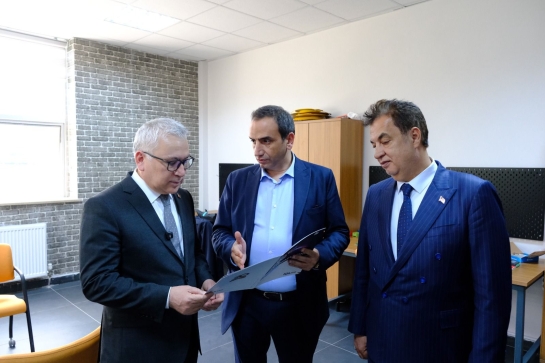 Sivas Valisi Dr. Yılmaz Şimşek’ten Cumhuriyet Teknokent’e Ziyaret